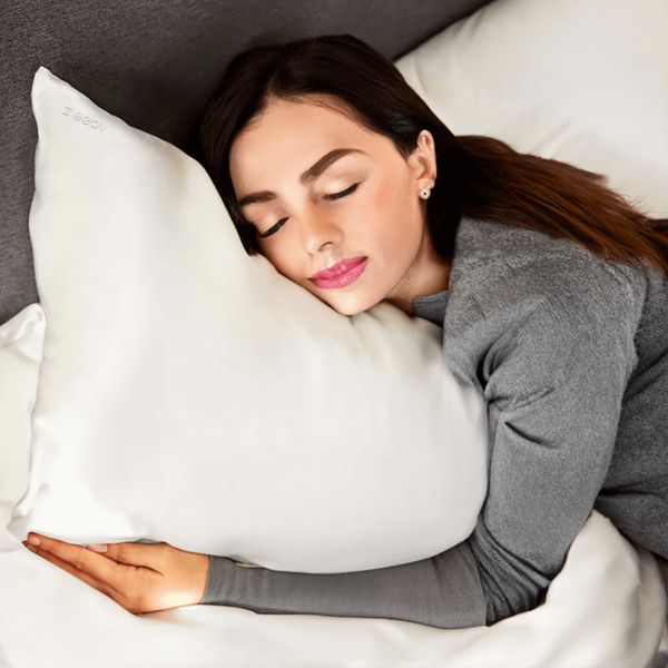 white-silk-pillowcase-sleeping-woman