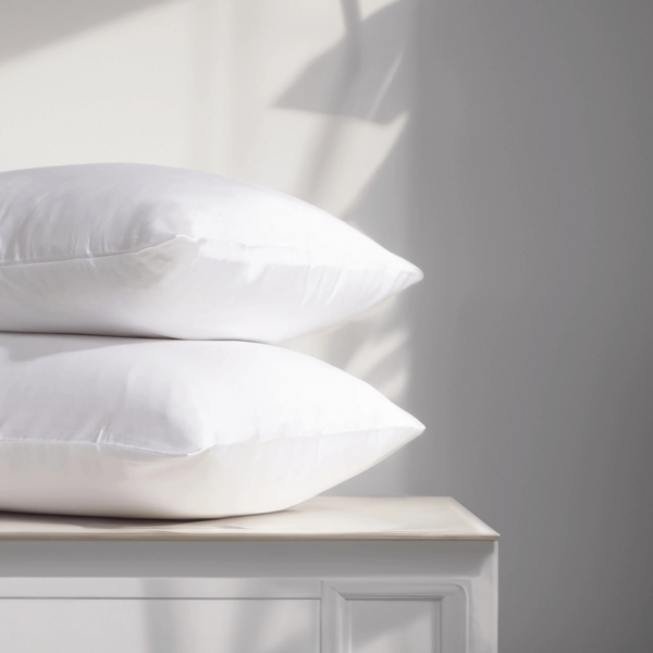 bamboo-silk-pillowcases-lifestyle